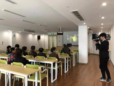 溫州攝制組走進百齡幫&middot;潘橋街道養(yǎng)老服務(wù)中心采訪
